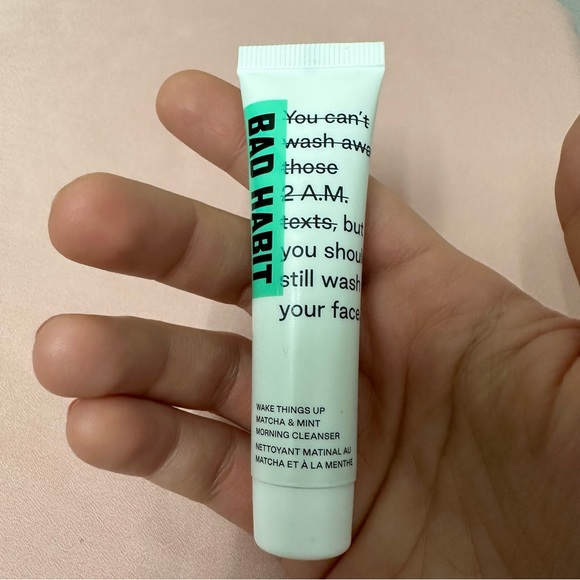 🌼 2/$15 - New 4 piece skincare products (bad habit, megababe, APTO & more) - Picture 4 of 6